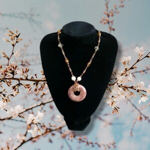 Lia Sophia | NWOT Pretty Boho Circle Stone Pendant Bronze Tone Beaded Necklace